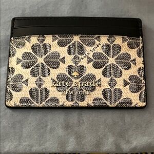 NWT Kate Spade Black and White Clover Card Holder